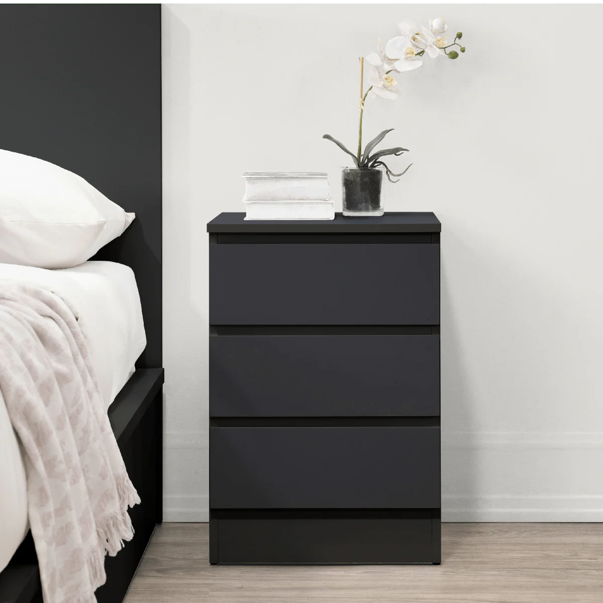 Birlea Oslo 3 Drawer Bedside